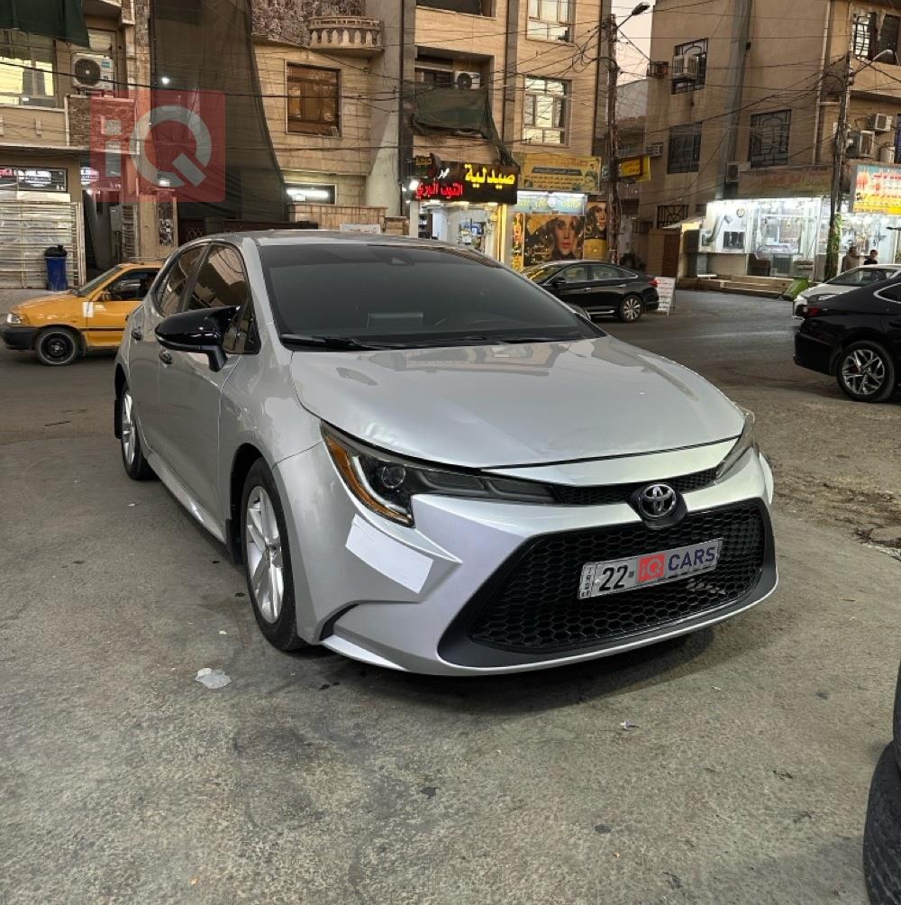 تويوتا كورولا هاتشباك